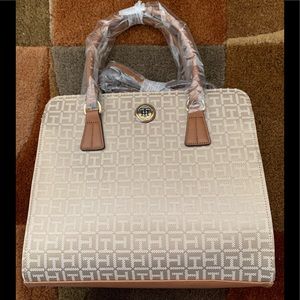 Ladies Tommy Hilfiger Hand Bag